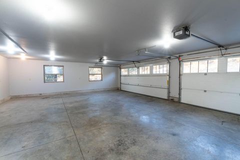 Tiny photo for 2300 S Main Street, Prineville, OR 97754 (MLS # 220219491)