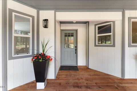Tiny photo for 1537 Murphy Creek Road, Grants Pass, OR 97527 (MLS # 220222966)