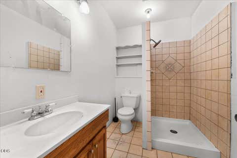 Tiny photo for 1537 Murphy Creek Road, Grants Pass, OR 97527 (MLS # 220222966)