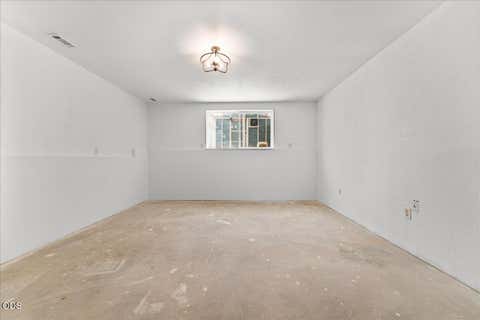 Tiny photo for 1537 Murphy Creek Road, Grants Pass, OR 97527 (MLS # 220222966)