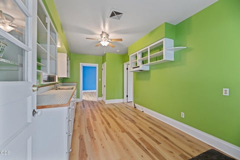 Tiny photo for 540 E California Street, Jacksonville, OR 97530 (MLS # 220227457)