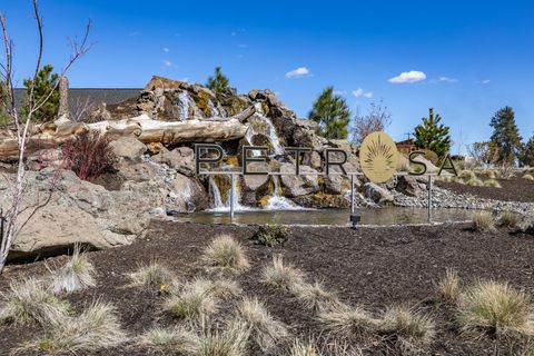 Tiny photo for 3831 NE Tellus Drive, Bend, OR 97701 (MLS # 220217369)