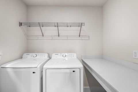 Tiny photo for 3831 NE Tellus Drive, Bend, OR 97701 (MLS # 220217369)