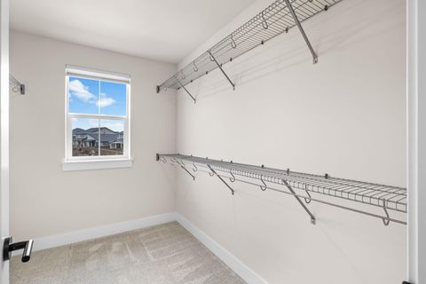 Tiny photo for 3831 NE Tellus Drive, Bend, OR 97701 (MLS # 220217369)