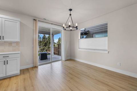 Tiny photo for 3831 NE Tellus Drive, Bend, OR 97701 (MLS # 220217369)
