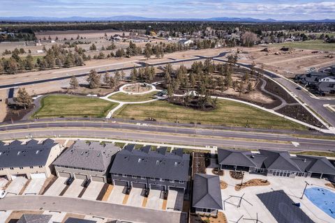 Tiny photo for 3831 NE Tellus Drive, Bend, OR 97701 (MLS # 220217369)