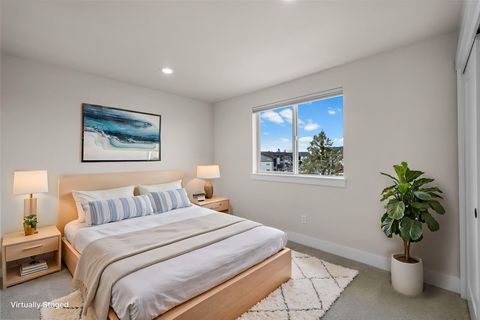 Tiny photo for 3831 NE Tellus Drive, Bend, OR 97701 (MLS # 220217369)