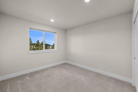 Tiny photo for 3831 NE Tellus Drive, Bend, OR 97701 (MLS # 220217369)