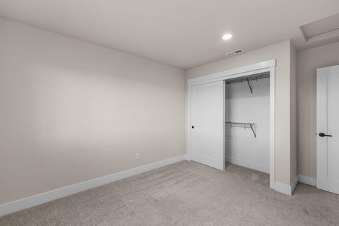 Tiny photo for 3831 NE Tellus Drive, Bend, OR 97701 (MLS # 220217369)