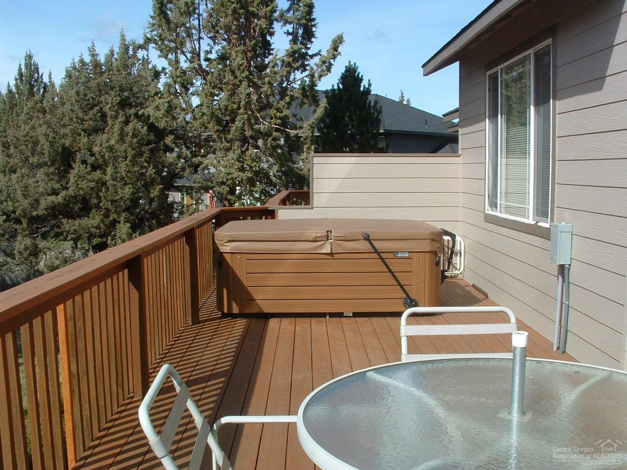 Eagle Crest - Residential