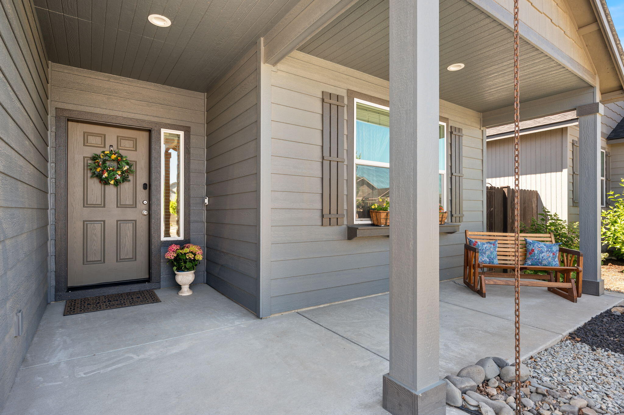 2472 NW Jackpine Lane
