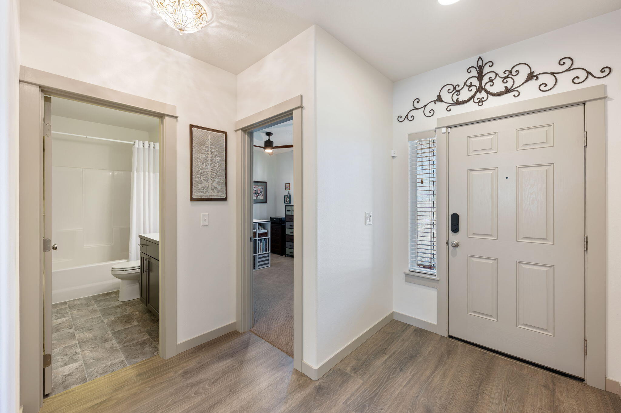 2472 NW Jackpine Lane