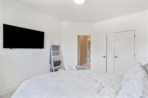 Tiny photo for 63315 Wrangler Place, Bend, OR 97703 (MLS # 220224142)