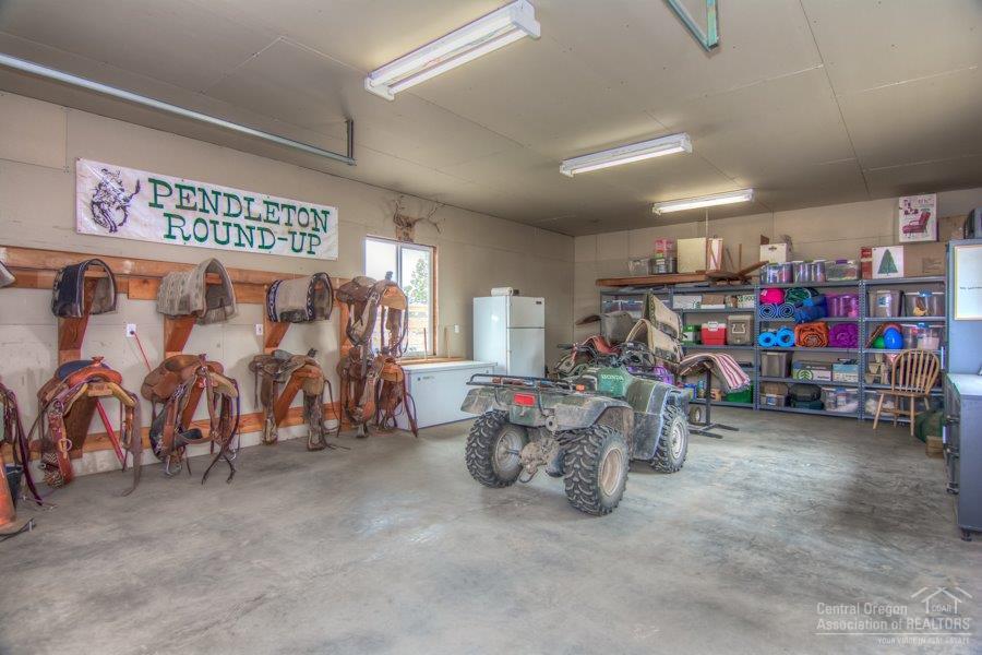 Twin Lakes Ranch - Residential