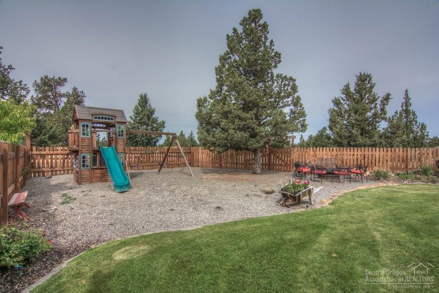 Twin Lakes Ranch - Residential