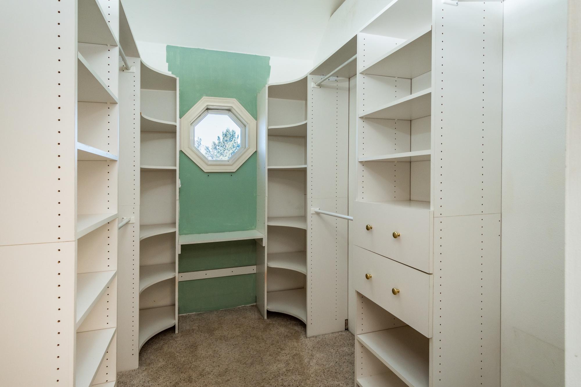 Big Sky Country - Residential