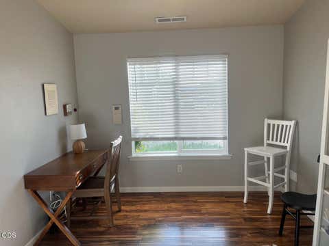 Tiny photo for 308 Live Oak Loop, Central Point, OR 97502 (MLS # 220223427)