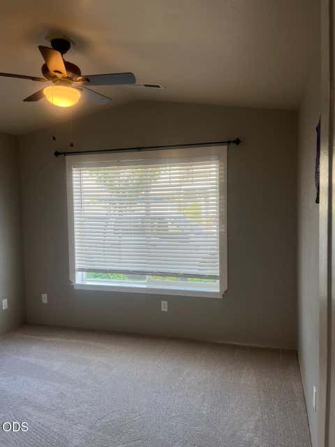Tiny photo for 308 Live Oak Loop, Central Point, OR 97502 (MLS # 220223427)