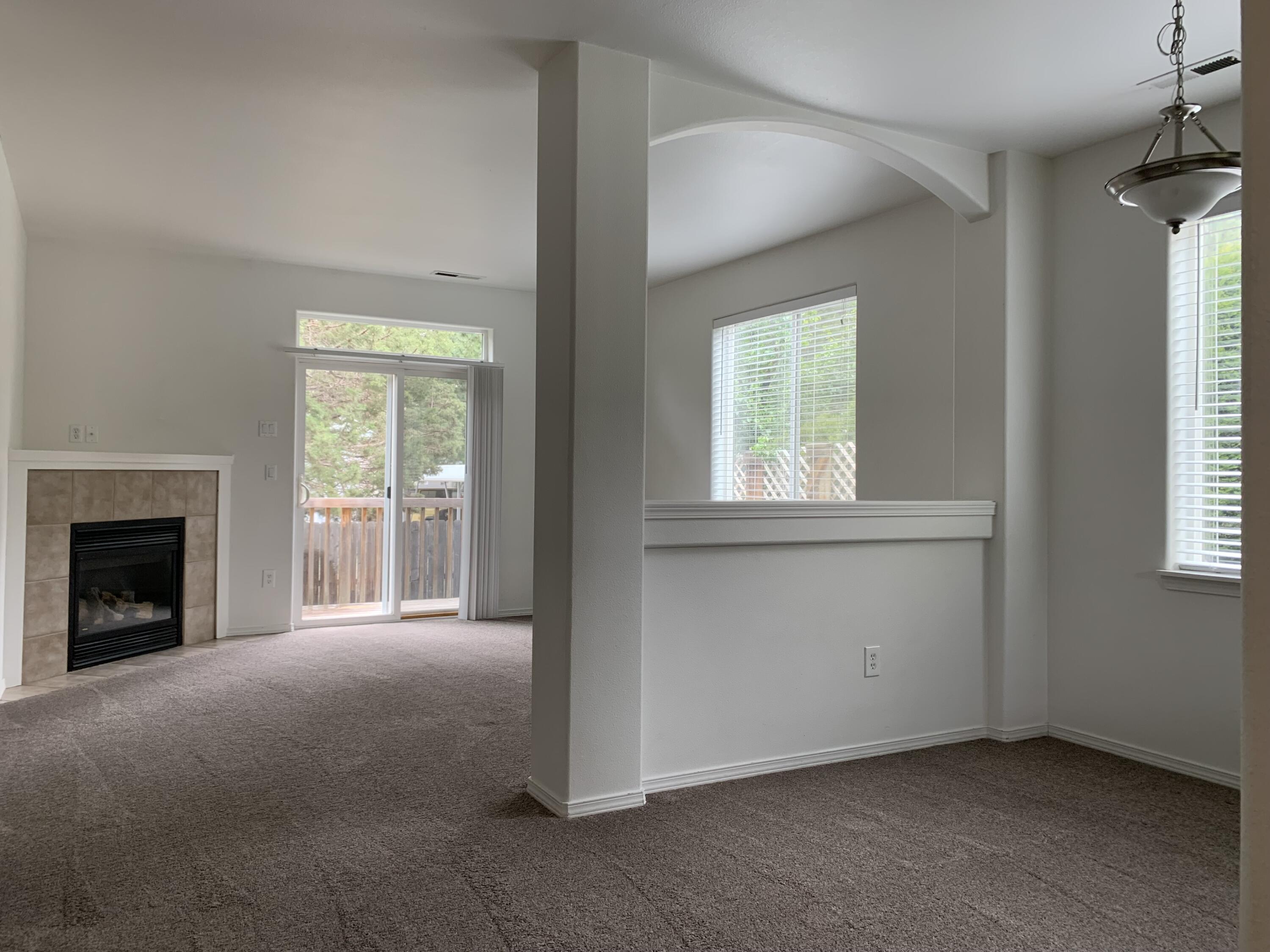 Deschutes River Cros - Residential