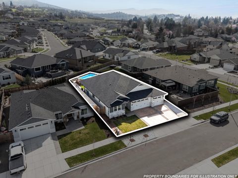 Tiny photo for 2820 Caldera Lane, Medford, OR 97504 (MLS # 220217045)