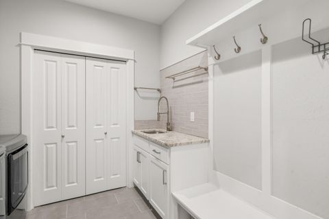 Tiny photo for 2820 Caldera Lane, Medford, OR 97504 (MLS # 220217045)