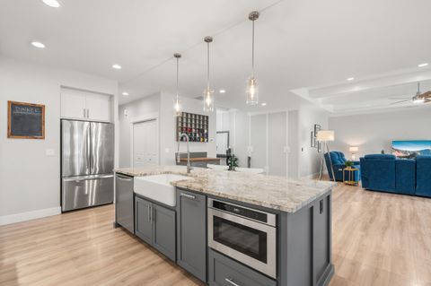 Tiny photo for 2820 Caldera Lane, Medford, OR 97504 (MLS # 220217045)