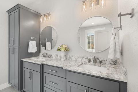 Tiny photo for 2820 Caldera Lane, Medford, OR 97504 (MLS # 220217045)