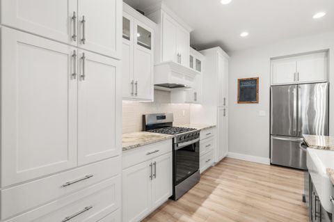 Tiny photo for 2820 Caldera Lane, Medford, OR 97504 (MLS # 220217045)