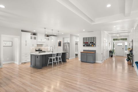 Tiny photo for 2820 Caldera Lane, Medford, OR 97504 (MLS # 220217045)