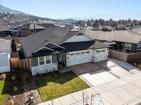 Tiny photo for 2820 Caldera Lane, Medford, OR 97504 (MLS # 220217045)