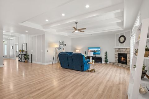 Tiny photo for 2820 Caldera Lane, Medford, OR 97504 (MLS # 220217045)