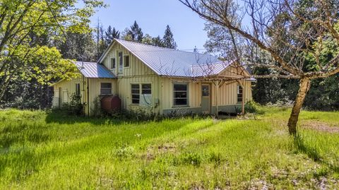 Tiny photo for 5525 Caves Highway, Cave Junction, OR 97523 (MLS # 220220241)