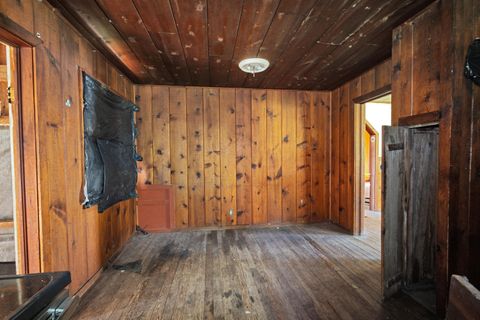 Tiny photo for 5525 Caves Highway, Cave Junction, OR 97523 (MLS # 220220241)