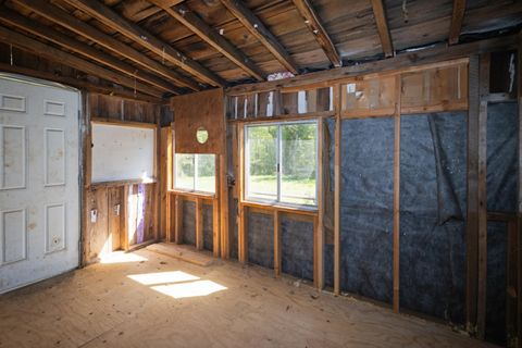 Tiny photo for 5525 Caves Highway, Cave Junction, OR 97523 (MLS # 220220241)