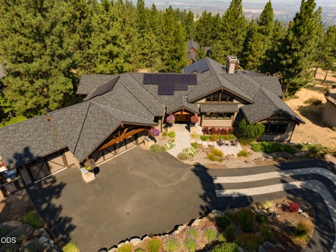 Tiny photo for 1624 NW Overlook Drive, Bend, OR 97703 (MLS # 220227078)