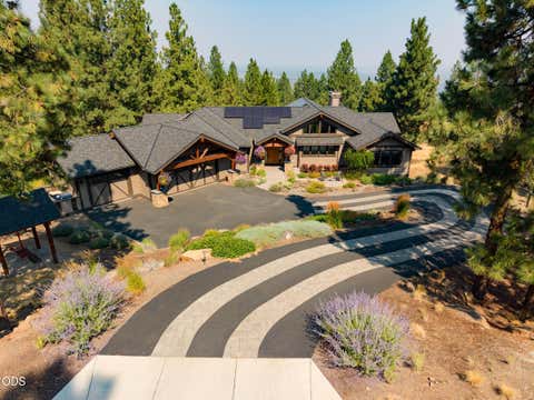 Tiny photo for 1624 NW Overlook Drive, Bend, OR 97703 (MLS # 220227078)