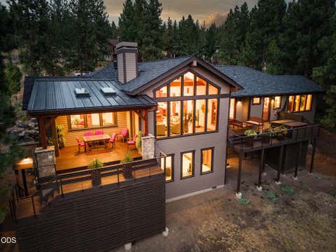 Tiny photo for 1624 NW Overlook Drive, Bend, OR 97703 (MLS # 220227078)