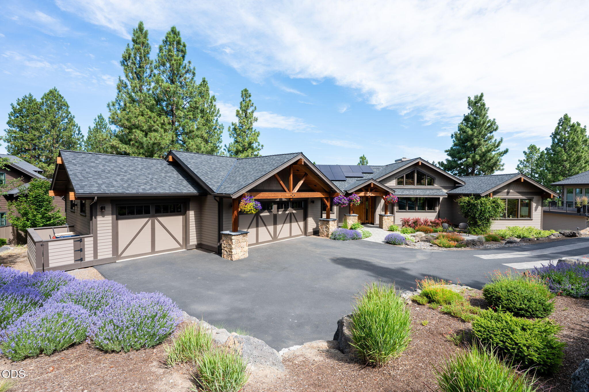 1624 NW Overlook Drive