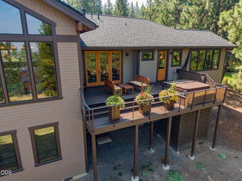 Tiny photo for 1624 NW Overlook Drive, Bend, OR 97703 (MLS # 220227078)
