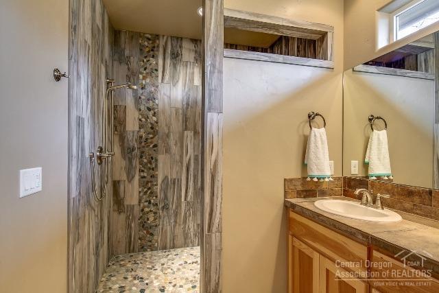 Rimrock Park Place - Residential