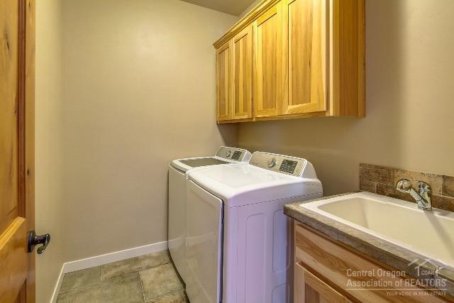 Rimrock Park Place - Residential