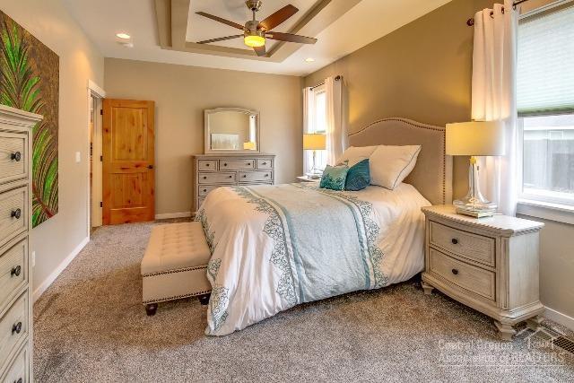 Rimrock Park Place - Residential