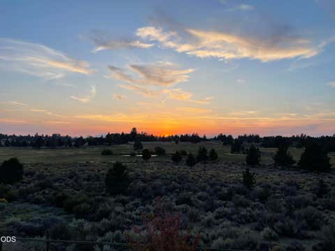 Tiny photo for 61345 Mountain Breezes Court, Bend, OR 97702 (MLS # 220226708)