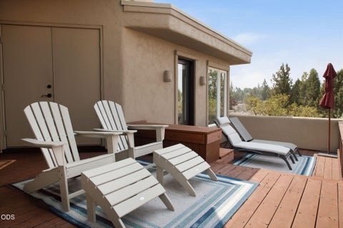 Tiny photo for 61345 Mountain Breezes Court, Bend, OR 97702 (MLS # 220226708)