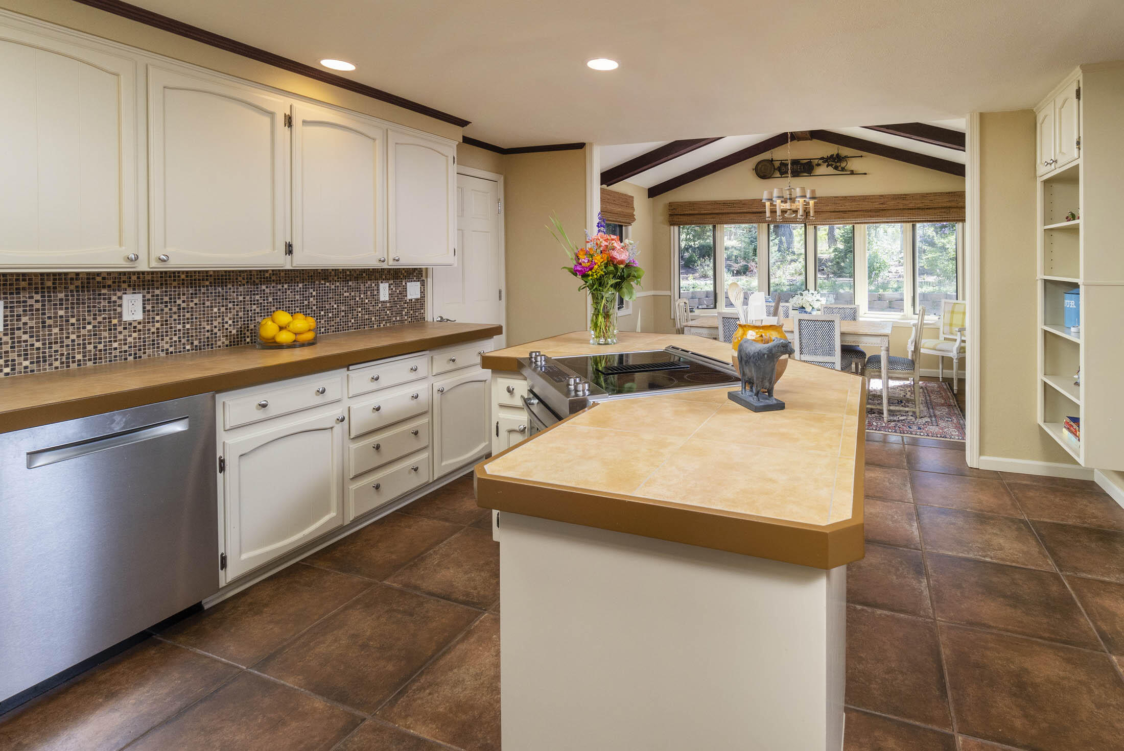 Woodside Ranch - Residential