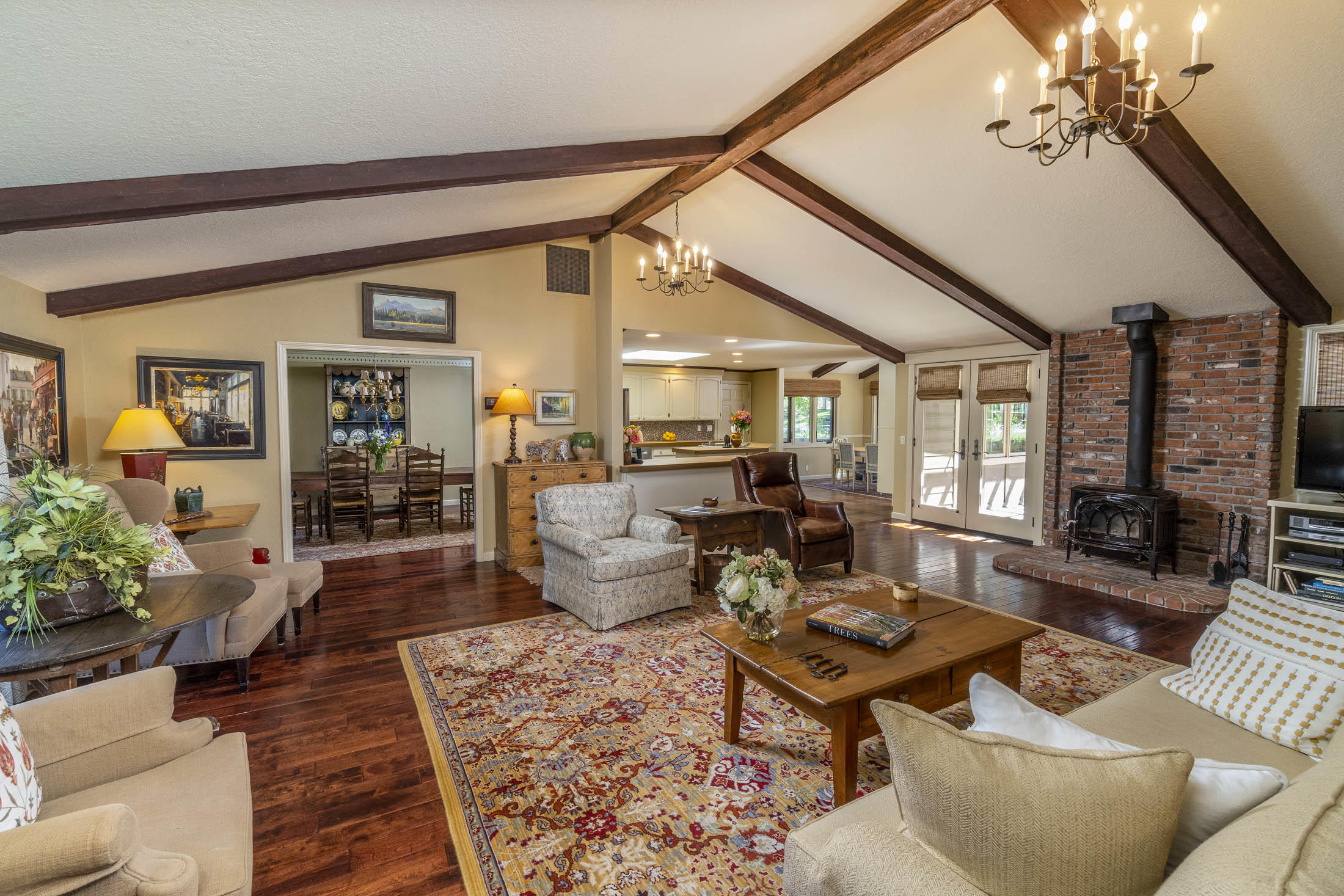 Woodside Ranch - Residential