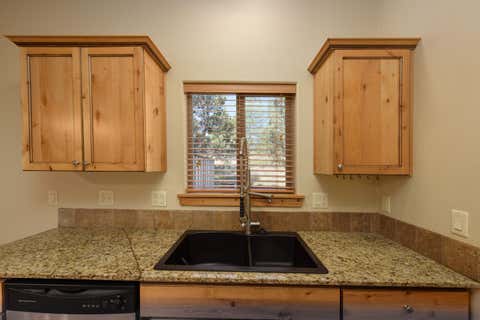 Tiny photo for 20000 Sorrento Place, Bend, OR 97702 (MLS # 220223769)
