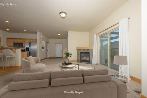 Tiny photo for 20000 Sorrento Place, Bend, OR 97702 (MLS # 220223769)