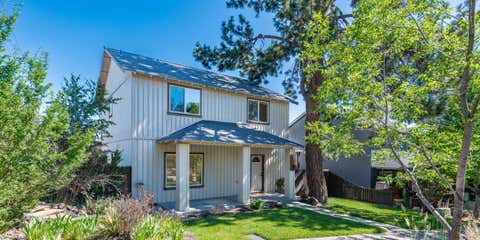 Tiny photo for 20000 Sorrento Place, Bend, OR 97702 (MLS # 220223769)