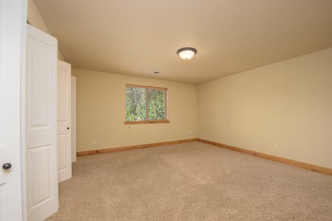 Tiny photo for 20000 Sorrento Place, Bend, OR 97702 (MLS # 220223769)